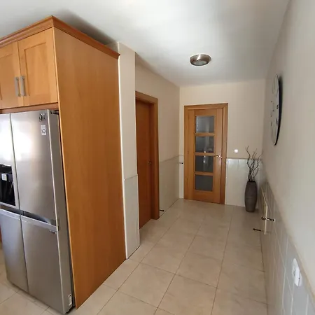 Villa With 4 Bedrooms Only 300 Meters From The