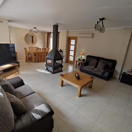 Villa With 4 Bedrooms Only 300 Meters From The *